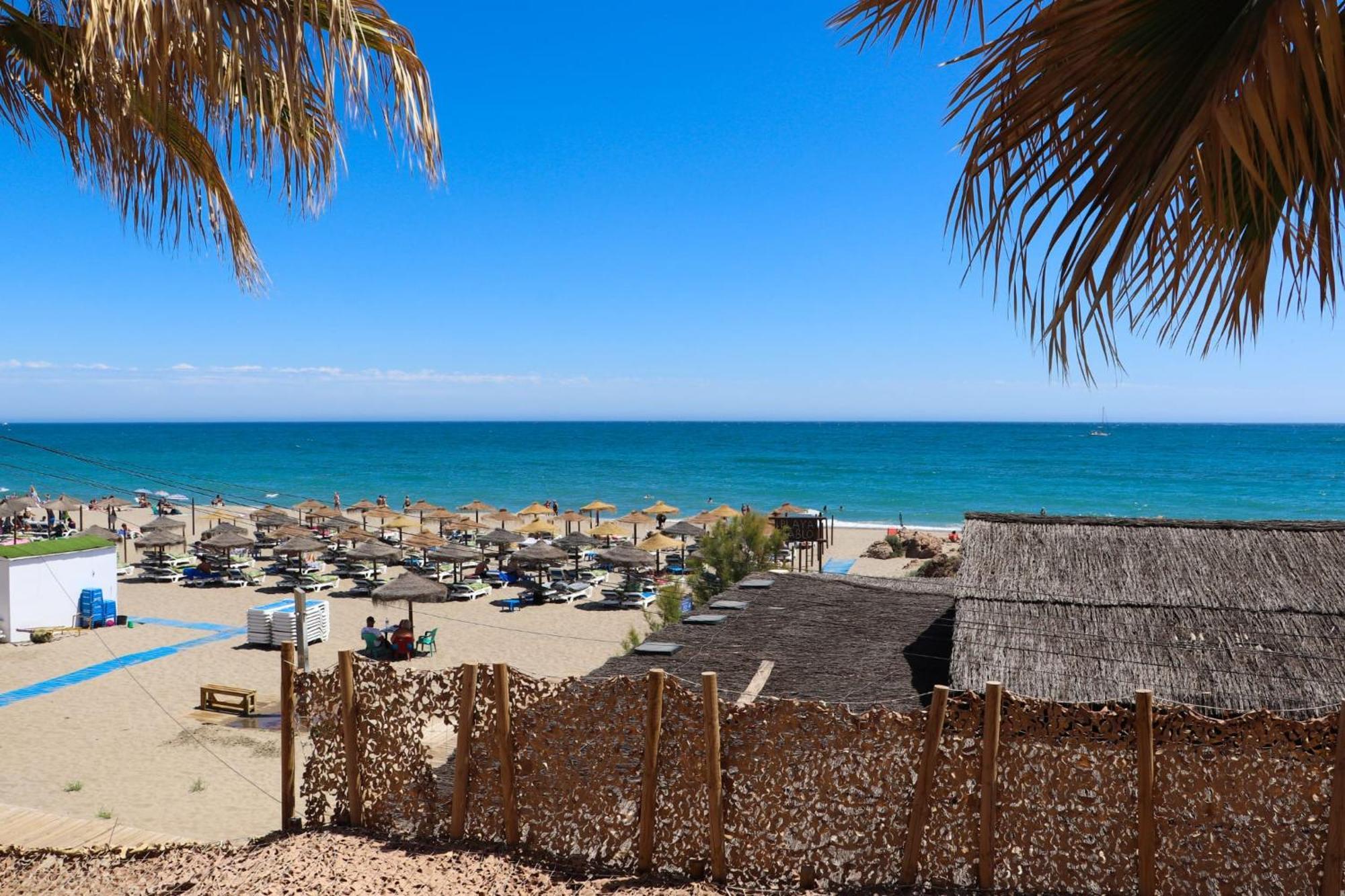 Appartement Fantastic In The Wave Just Steps From Carvajal - Pool And Free Parking Fuengirola